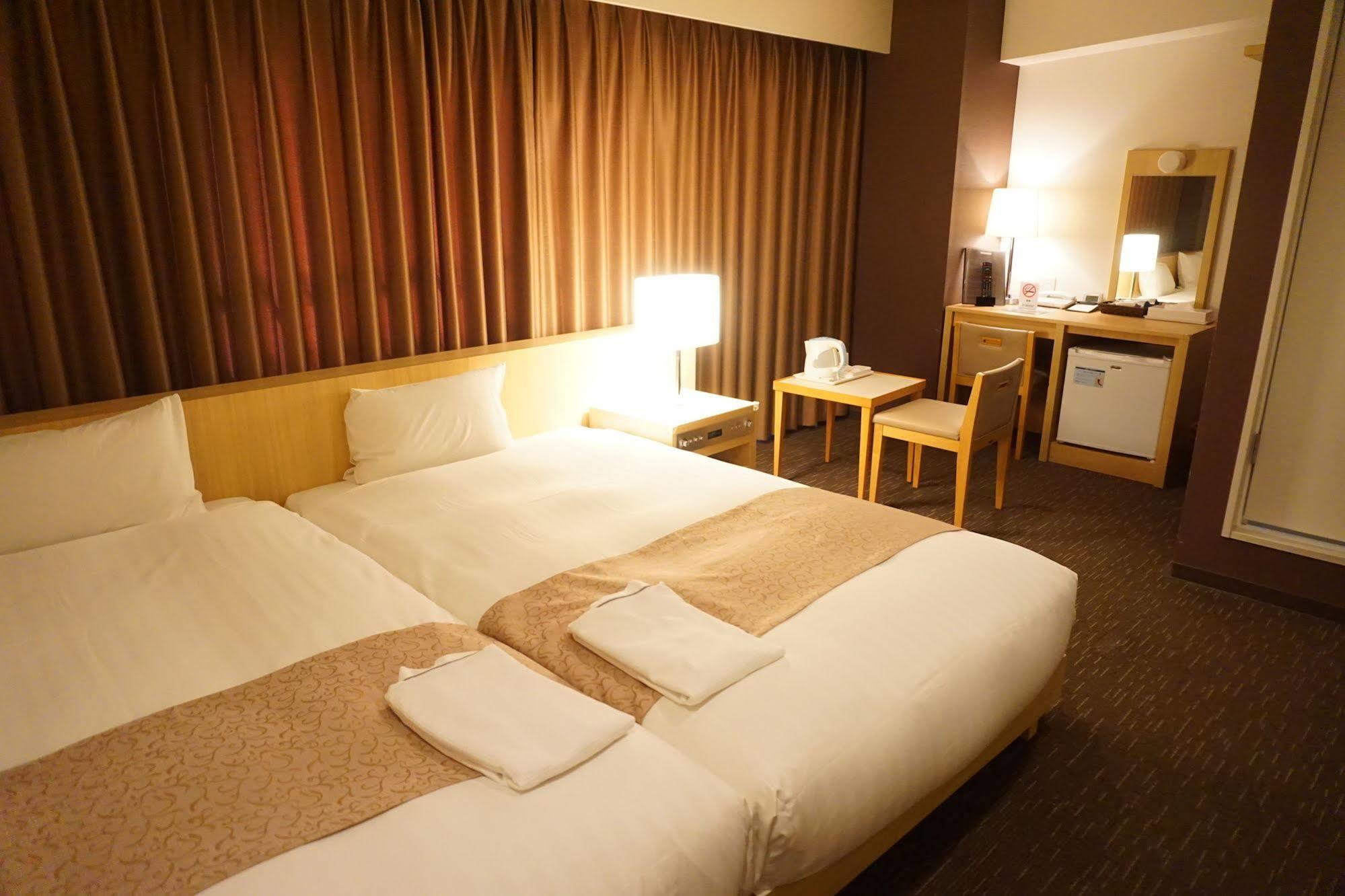 Hotel Sunline Fukuoka Hakata Ekimae Exterior photo